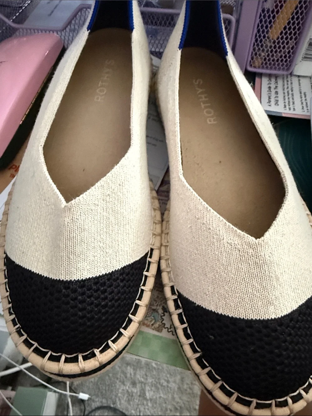 ROTHY’S Womens Two-Tone Canvas Espadrille Flats - White & Black